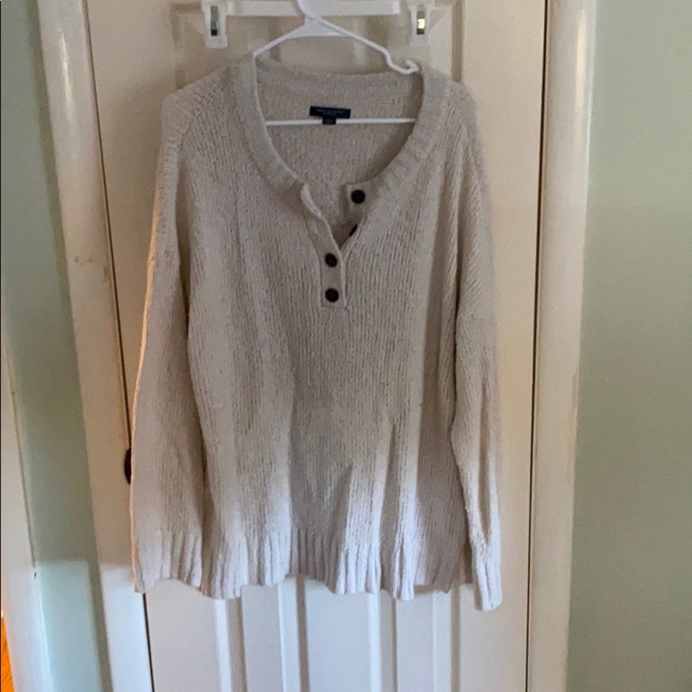 American eagle sweater